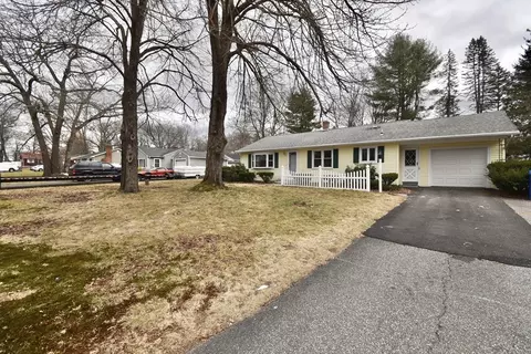 Exterior - 127 Millbrook Rd, Springfield, MA 01128 photo 8 of 9
