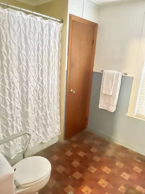 Bath - 57-59 Ferry St, Easthampton, MA 01027 photo 3 of 3