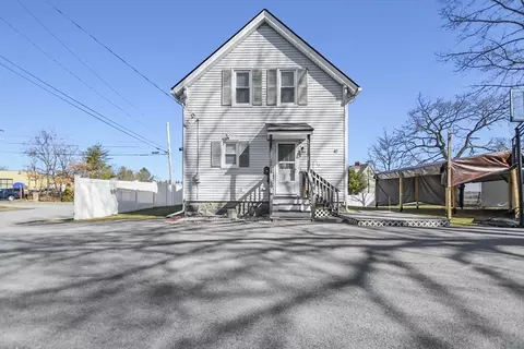189 Middlesex St, Chelmsford, MA 01863