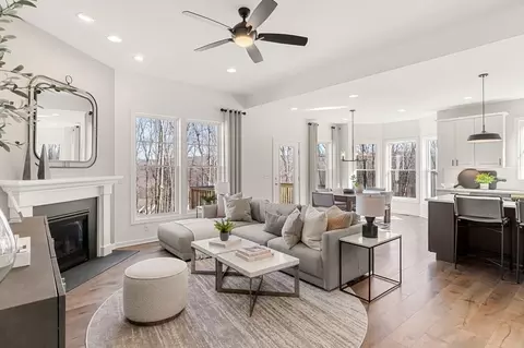 Living - 58 Shannon Way #105, Upton, MA 01568 photo 2 of 4
