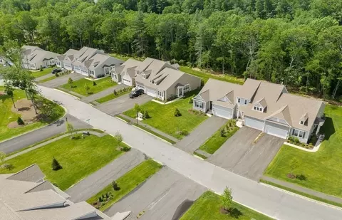 View/Area - 58 Shannon Way #105, Upton, MA 01568 photo 2 of 2