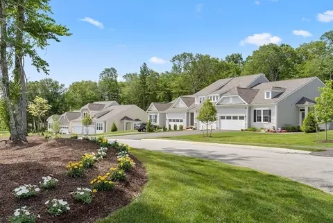 Exterior - 58 Shannon Way #105, Upton, MA 01568 photo 1 of 4