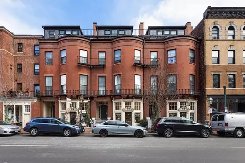 105-109 Charles St, Boston, MA 02114