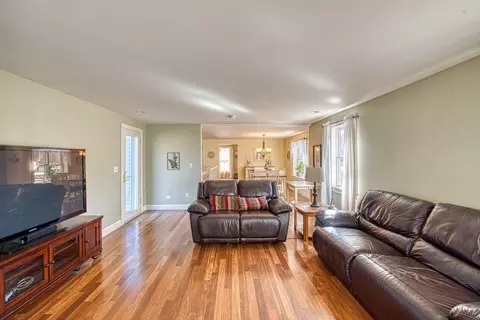 Living - 362 Forest St, Raynham, MA 02767 photo 2 of 6