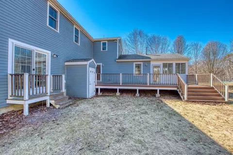 Exterior - 362 Forest St, Raynham, MA 02767 photo 8 of 8