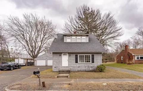 88 Willimansett St, South Hadley, MA 01075