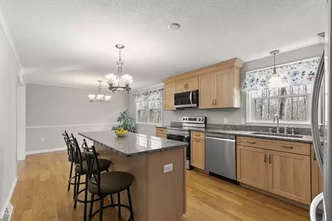 191 Irondequoit Rd, Franklin, MA 02038 photo 9