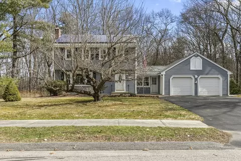 191 Irondequoit Rd, Franklin, MA 02038 photo 2