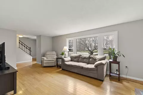 191 Irondequoit Rd, Franklin, MA 02038 photo 17