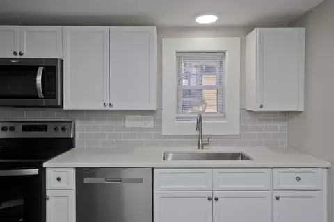 Kitchen - 24 Pendleton Ave, Chicopee, MA 01020 photo 5 of 6