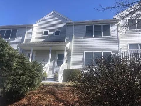 20 Westford St #F, Quincy, MA 02169