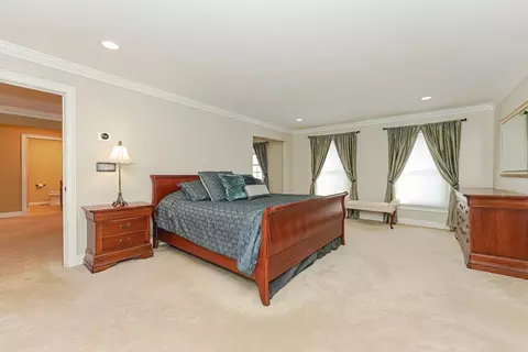 Bedroom - 9 Dover Cir, Franklin, MA 02038 photo 1 of 5
