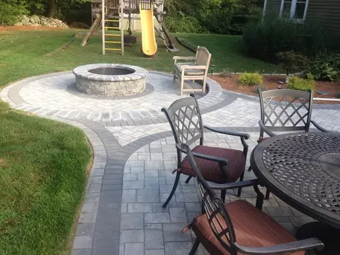 Exterior - 9 Dover Cir, Franklin, MA 02038 photo 8 of 8