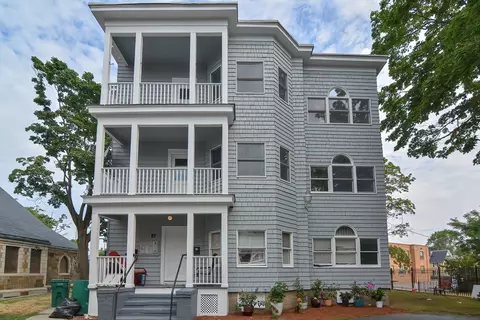 87 Broad St #1, Lynn, MA 01902