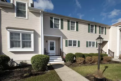 206 Thayer St #206, Abington, MA 02351