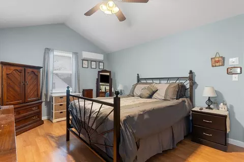 Bedroom - 62 Valley Rd, Dracut, MA 01826 photo 2 of 3