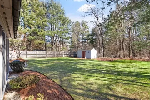 Exterior - 334 Franklin St, Reading, MA 01867 photo 13 of 13