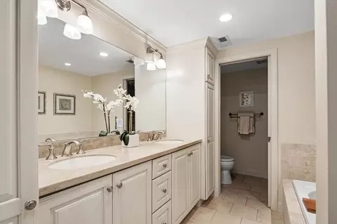 Bath - 74 Thistle Patch Way #74, Hingham, MA 02043 photo 2 of 5