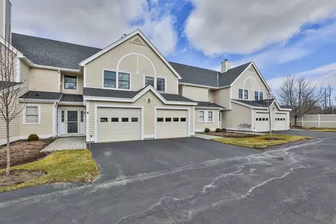 8 Alcott Way #8, North Andover, MA 01845