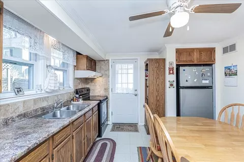 Kitchen - 2 Harrison Rd # A, Salem, MA 01970 photo 2 of 4