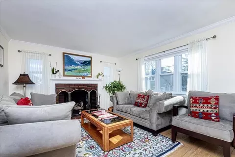 Living - 2 Harrison Rd # A, Salem, MA 01970 photo 1 of 8