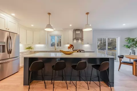 Kitchen - 2 Washington Ct, Stoneham, MA 02180 photo 4 of 6