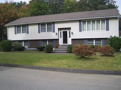 88 Great Woods Rd, Saugus, MA 01906