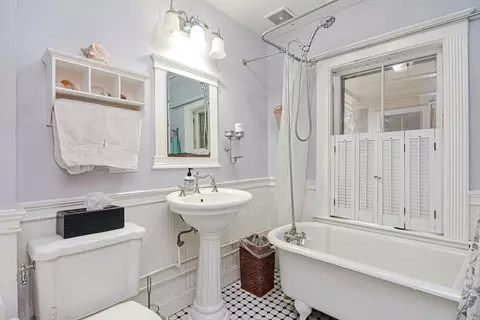 Bath - 124 Main St, Walpole, MA 02081 photo 3 of 3