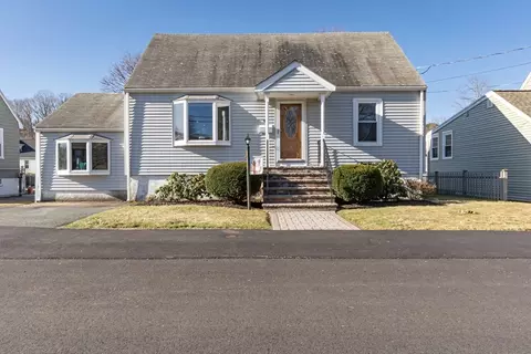42 Aberdeen Ave, Peabody, MA 01960