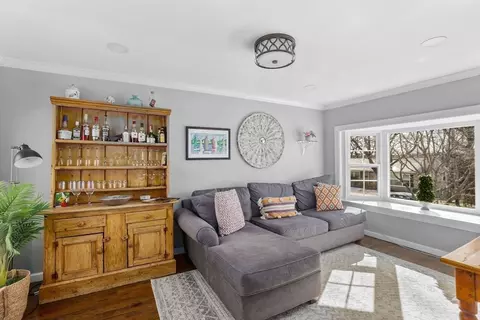 Living - 33 Simmons Rd, Hingham, MA 02043 photo 3 of 5