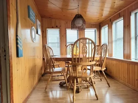Dining - 6 Barnes # A, Wareham, MA 02571 photo 2 of 2