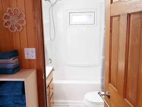 Bath - 6 Barnes # A, Wareham, MA 02571 photo 1 of 3