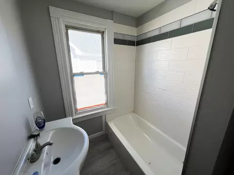 24 Wareham St, Springfield, MA 01108 photo 14