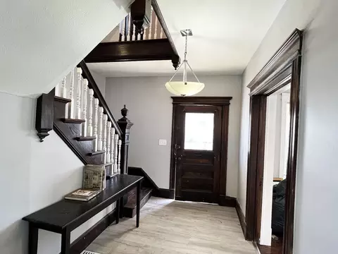 24 Wareham St, Springfield, MA 01108 photo 3