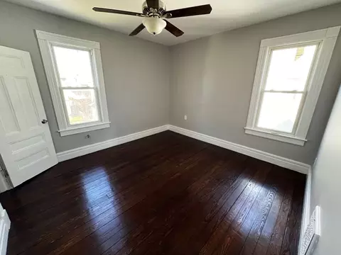 24 Wareham St, Springfield, MA 01108 photo 4