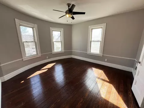 24 Wareham St, Springfield, MA 01108 photo 5