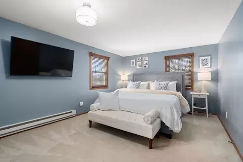 Bedroom - 40 Westview Rd, Worcester, MA 01602 photo 5 of 6