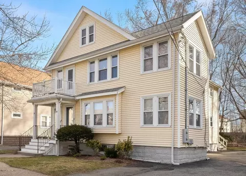 28-30 Margaret St, Arlington, MA 02474
