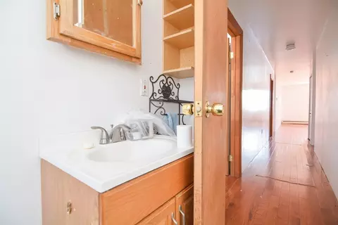 Bath - 70 Westville St, Boston, MA 02124 photo 4 of 5