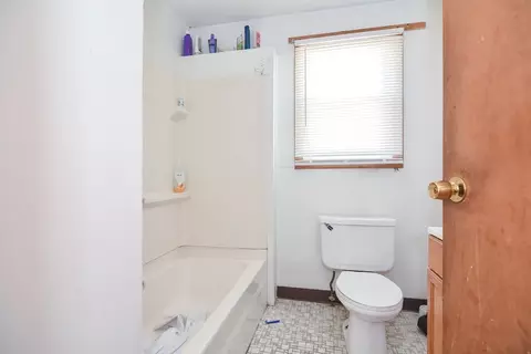 Bath - 70 Westville St, Boston, MA 02124 photo 5 of 5