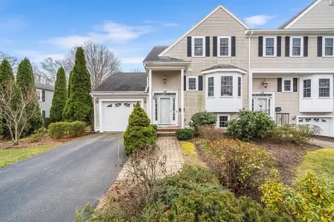 40 Curtis Rd #40, Canton, MA 02021