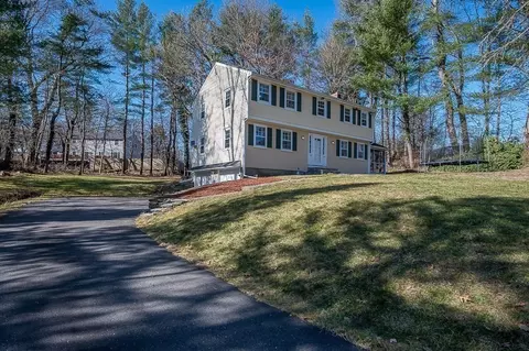 Exterior - 22 Hemlock Ln, Acton, MA 01720 photo 6 of 7