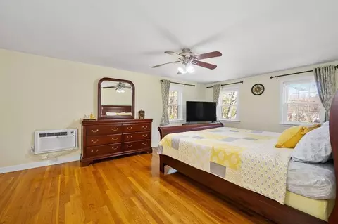 Bedroom - 22 Hemlock Ln, Acton, MA 01720 photo 1 of 5