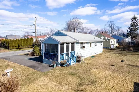 Exterior - 41 Rosella St, Springfield, MA 01118 photo 6 of 6
