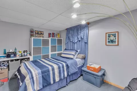 Bedroom - 362 Parkerview St, Springfield, MA 01129 photo 6 of 6