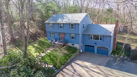 19 Brookside, Topsfield, MA 01983