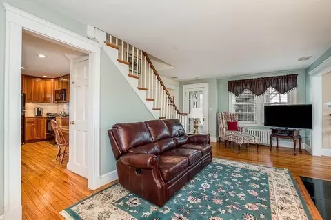 Living - 409 Mount Vernon St, Dedham, MA 02026 photo 5 of 7