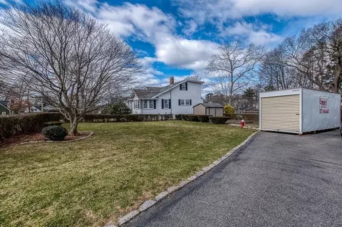 Exterior - 409 Mount Vernon St, Dedham, MA 02026 photo 7 of 8