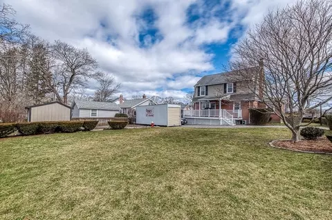 Exterior - 409 Mount Vernon St, Dedham, MA 02026 photo 8 of 8