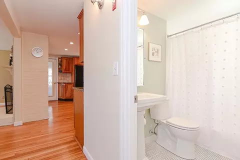 Bath - 20 Glenmere Cir, Reading, MA 01867 photo 1 of 3